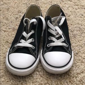 Toddler sneakers